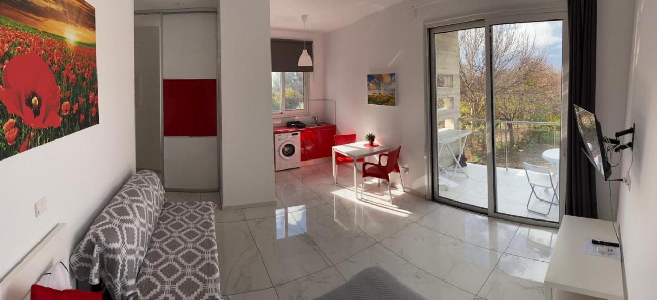 Dream- Downtown-Studios Paphos Exterior photo